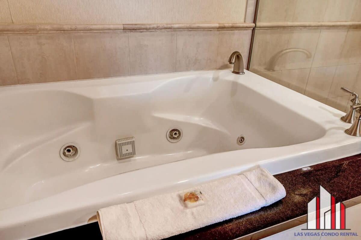 Mgm Signature-15-604 Jacuzzi Studio Las Vegas Extérieur photo